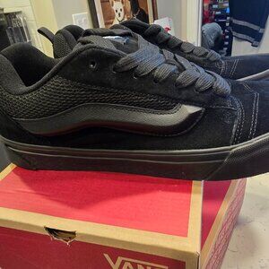 Vans Knu Skool Shoe Lifestyle Retro Chunky Suede Black/Black VN0009QCBKA Mens 10